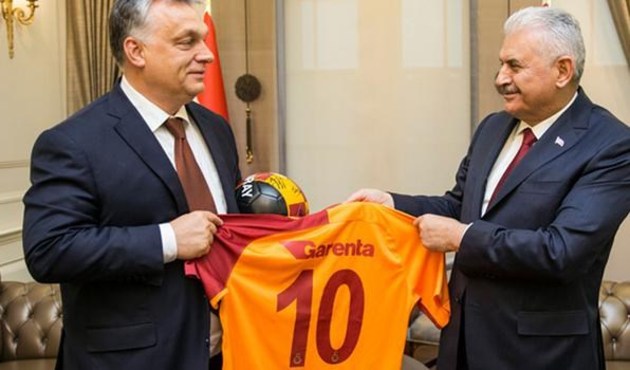 Yıldırım'dan Macar Başbakanı'nda forma sürprizi...
