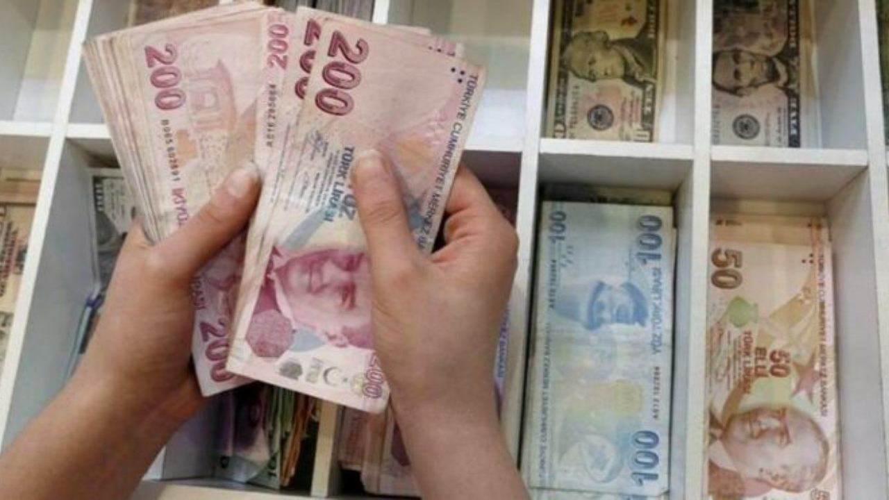 Çiftçilere müjde: Mazot ve gübre desteği ödemeleri 6 ay öne çekildi!