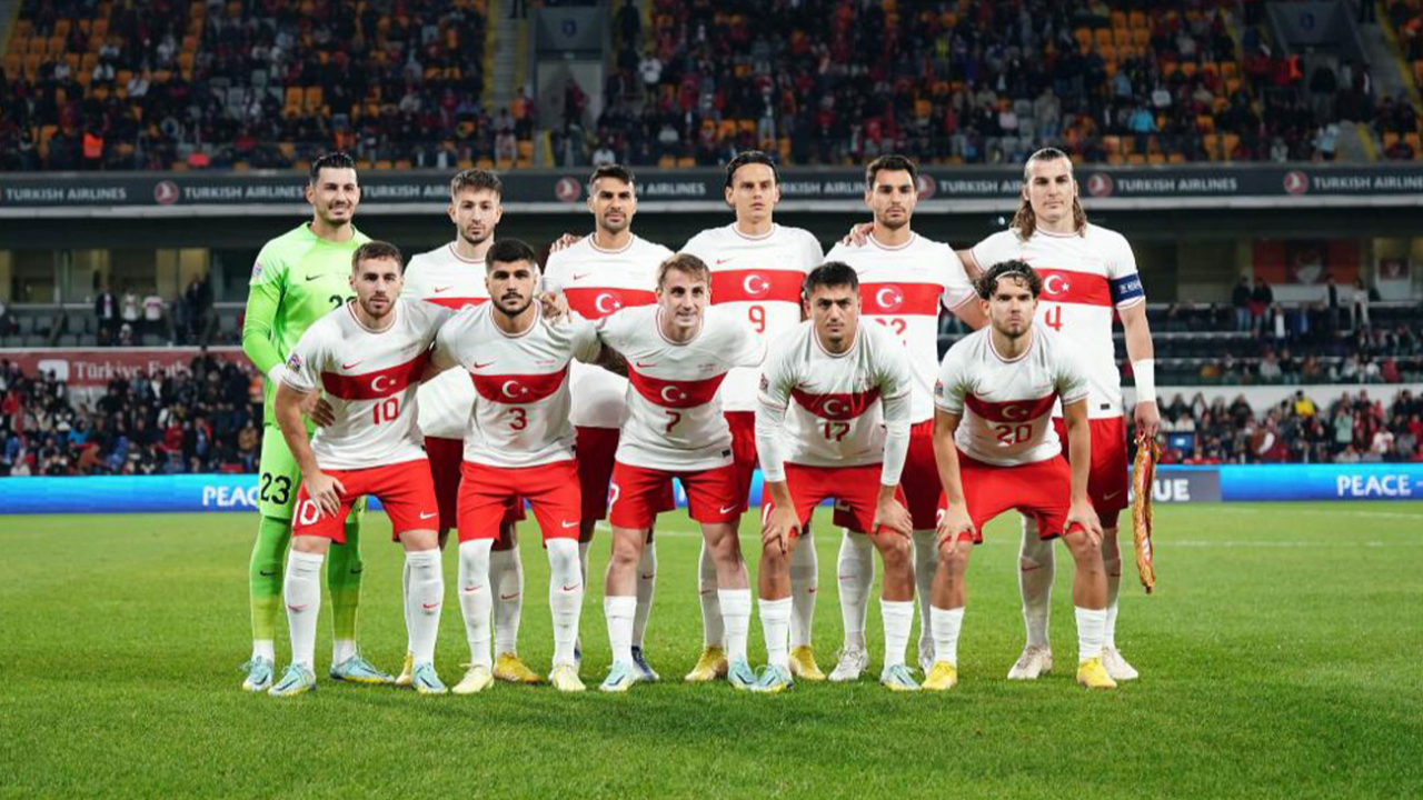 A Milli Futbol Takımı'nda değişiklik