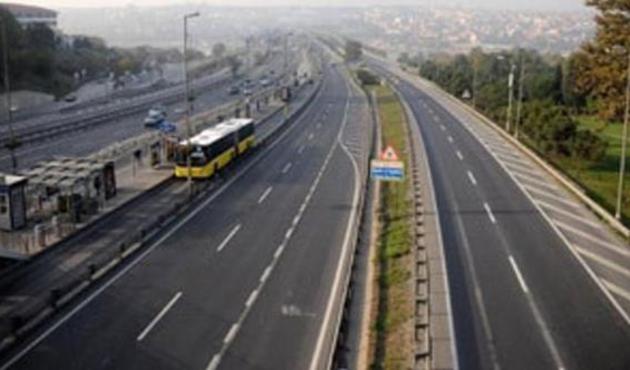 Tatilciler geri dönmedi, İstanbul boş kaldı!