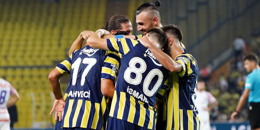 Fenerbahçeli futbolcu devre arasında ayrılıyor