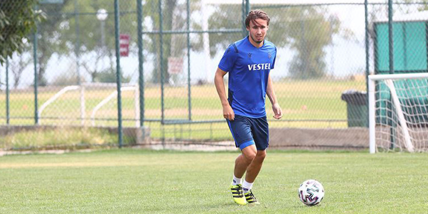 Trabzonspor'da ayrılık! İşte KAP'a yapılan açıklama