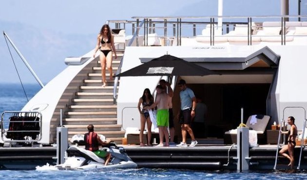 Suudi prens ve prenseslerin Bodrum keyfi!