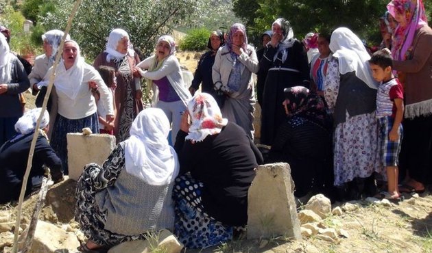 PKK'nın hain saldırısında hayatını kaybeden AK Partili Mercan toprağa verildi!