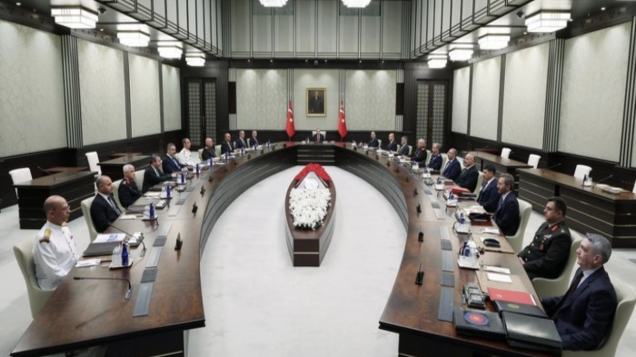 MGK'dan Yunanistan tepkisi!