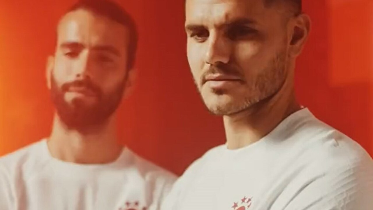 Galatasaray yıldızlarıyla alternatif formasını tanıttı, işte satış fiyatı...