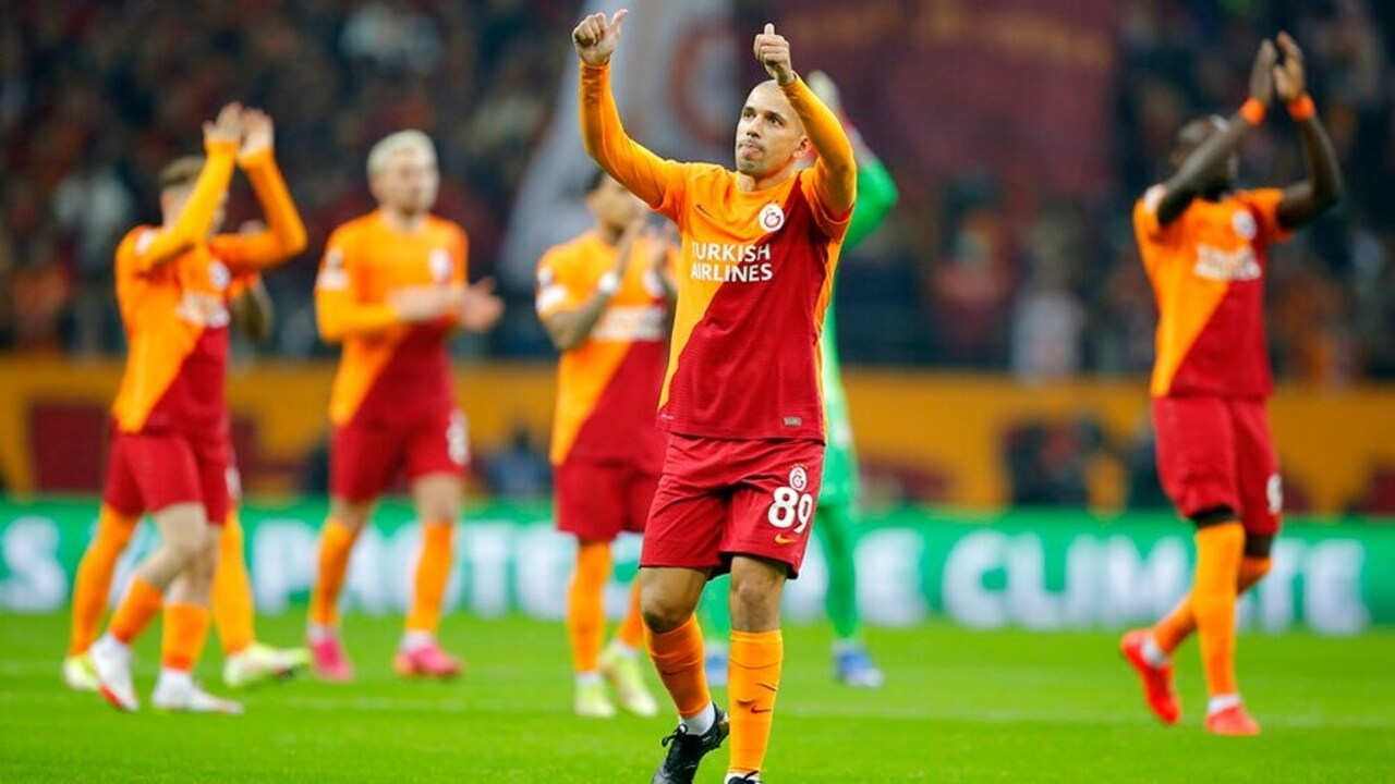 Galatasaray'a dava açan Feghouli'den olay tepki: Kimseden çalmadım ve faiz talep etmedim...