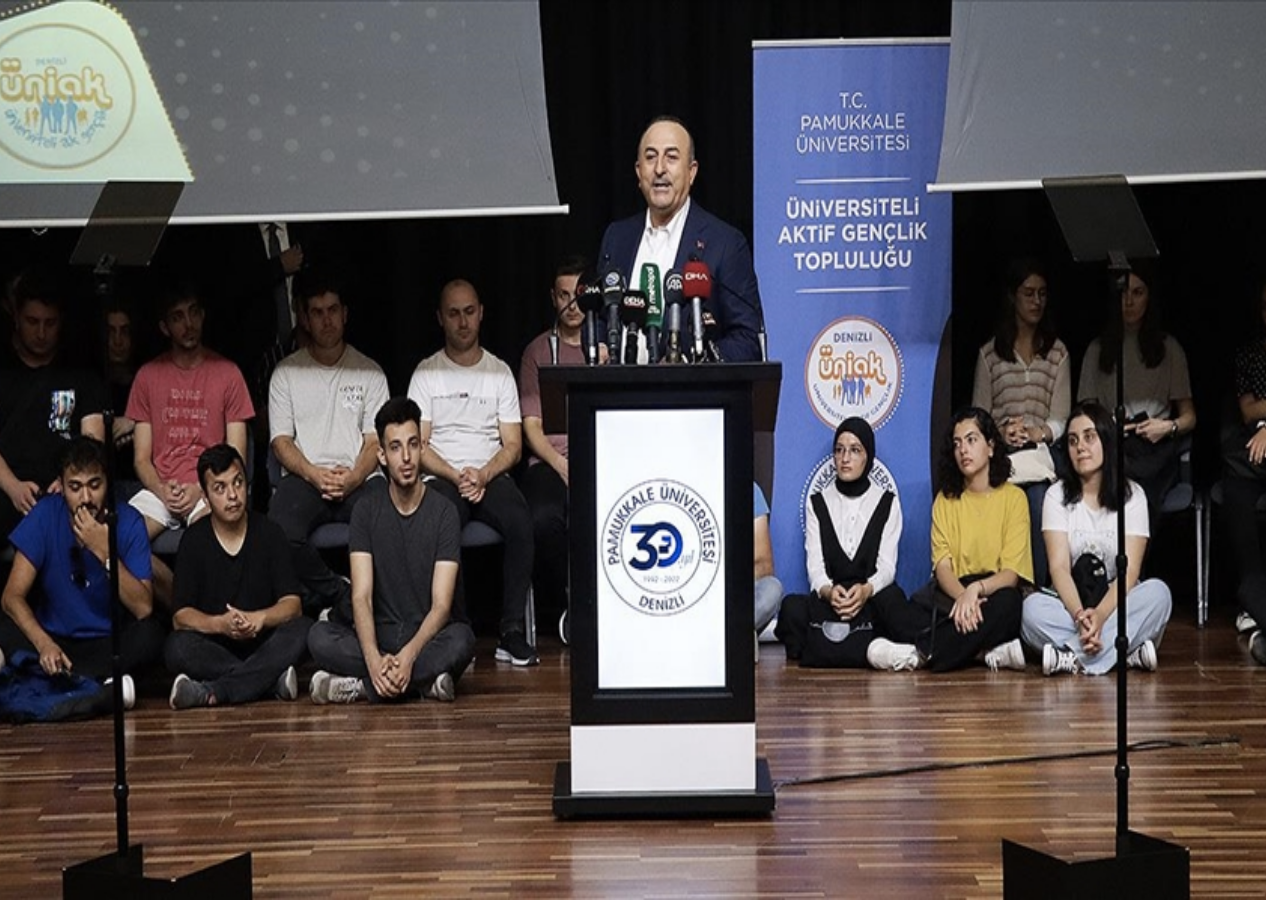 Dışişleri Bakanı Çavuşoğlu: Kıbrıs Türkünü korumak için daha fazla güç göndereceğiz
