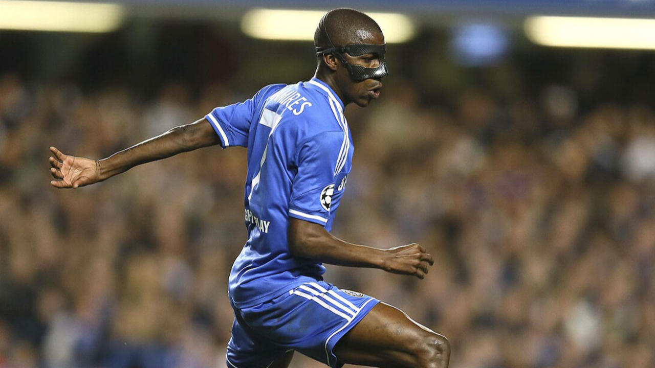 Brezilyalı Ramires futbolu bıraktığını açıkladı
