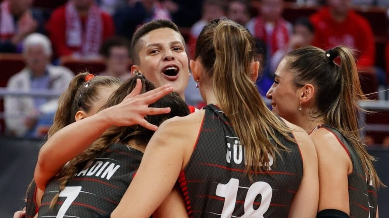 Filenin Sultanları son 16'da! Hırvatistan'ı set vermeden geçti...