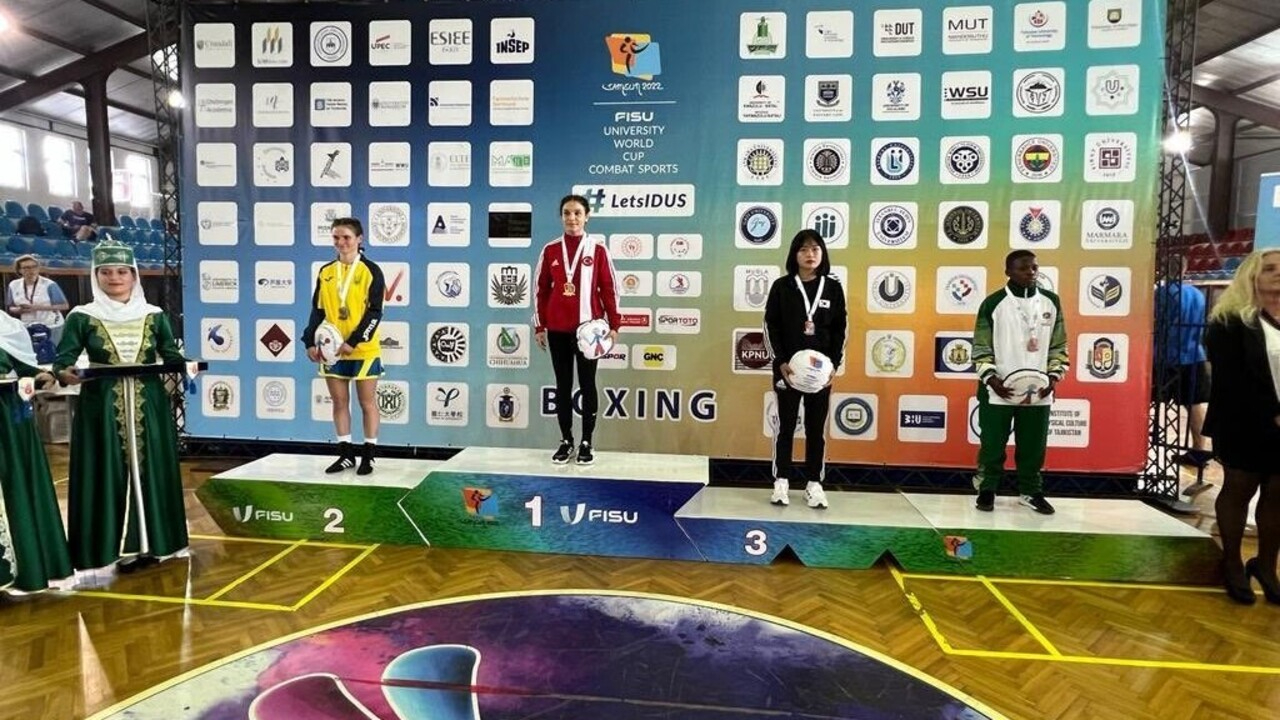 Milli gurur milli forma! Genç boksör Erivan Barut, dünya şampiyonu oldu