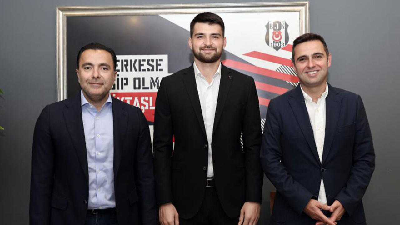 Beşiktaş'ta Ersin Destanoğlu’nun sözleşmesi yenilendi