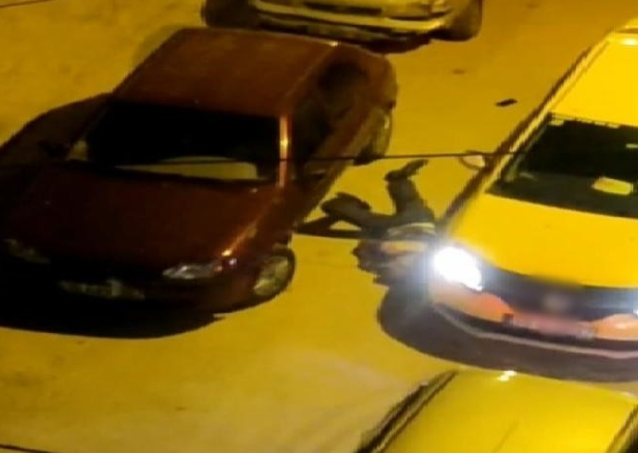 Bandırma'da ticari taksi, kavgada yaralanan kişinin kolunu böyle ezdi