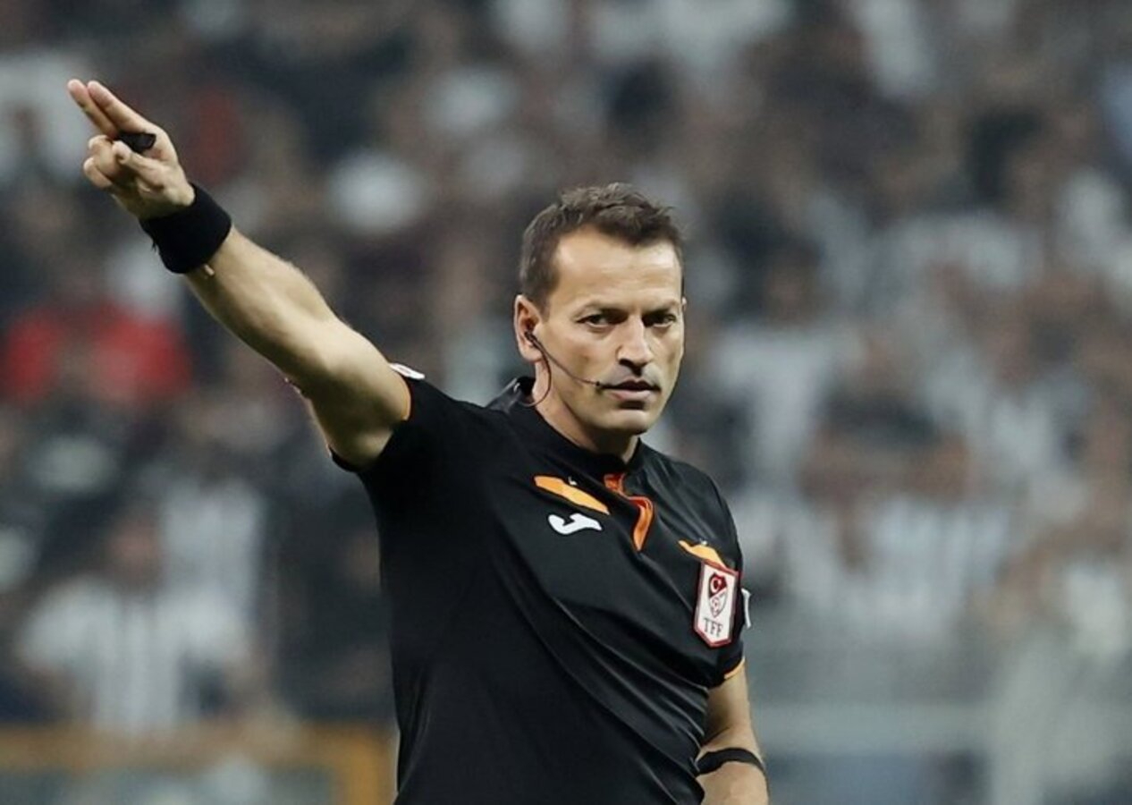Beşiktaş - Fenerbahçe derbisinde ilk gol sesine hakem engeli! Ofsayt bayrağı kalkıyor...