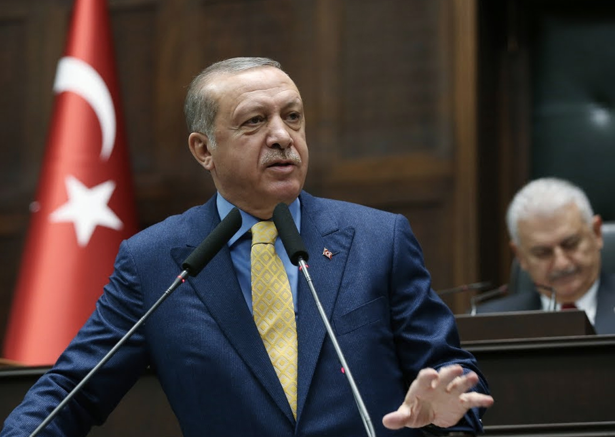 AK Parti'den 84 milyona çağrı: Çarşamba günü herkes ekran başına