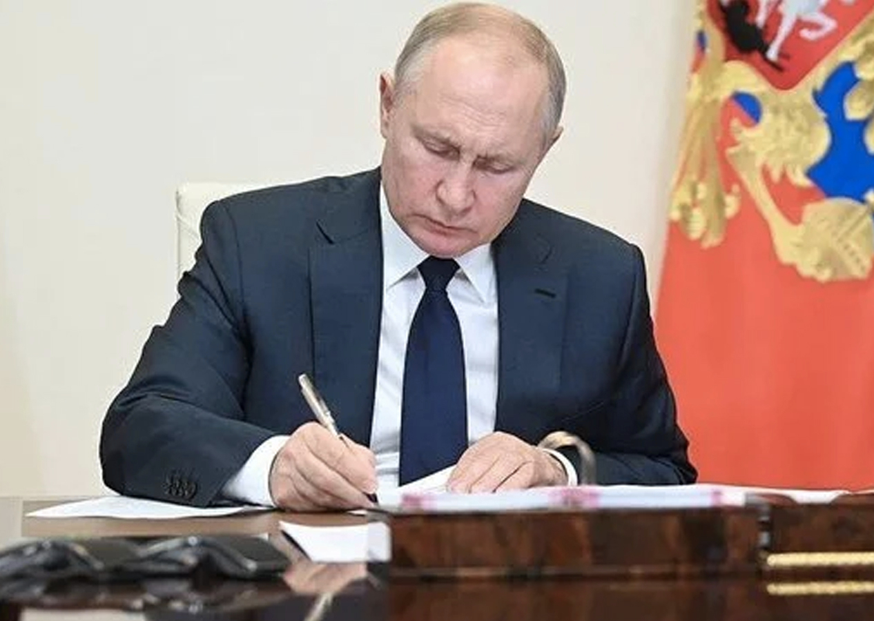 Rusya, Ukrayna'daki 4 bölgeyi resmen ilhak etti: Putin yasayı imzaladı