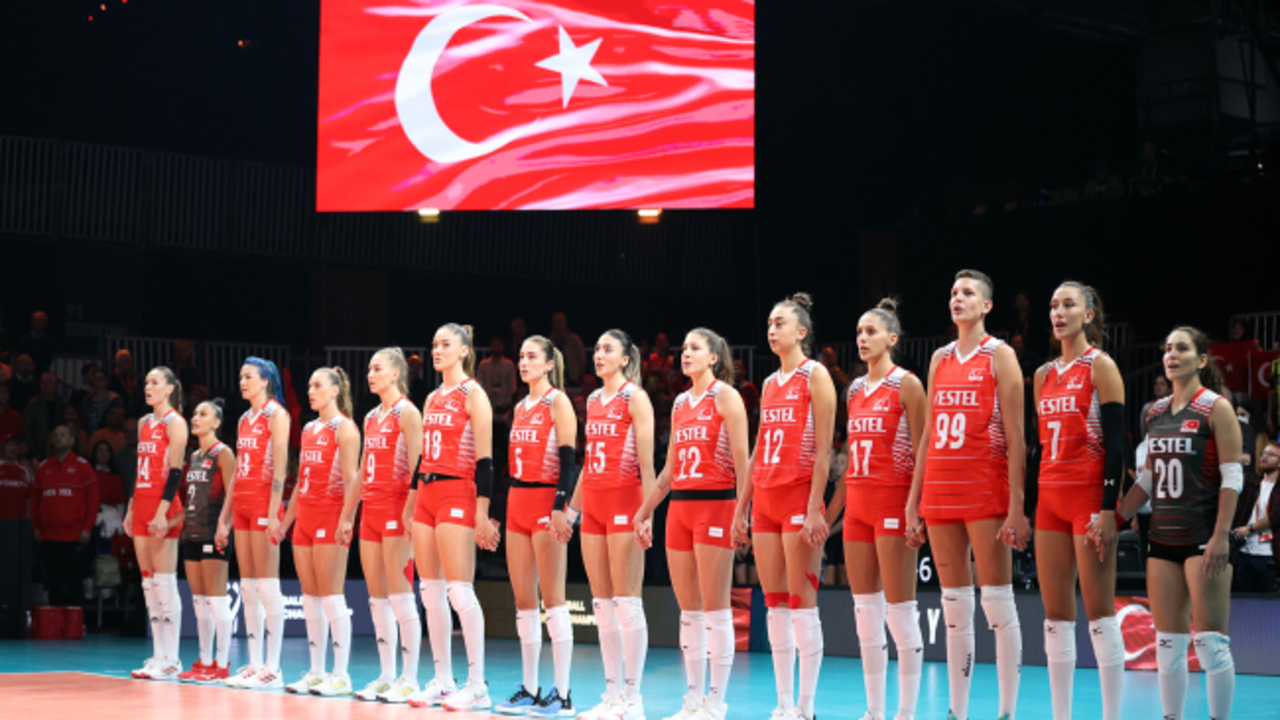 Filenin Sultanları 2. tura galibiyetle başladı! Almanya'yı set vermeden geçti...