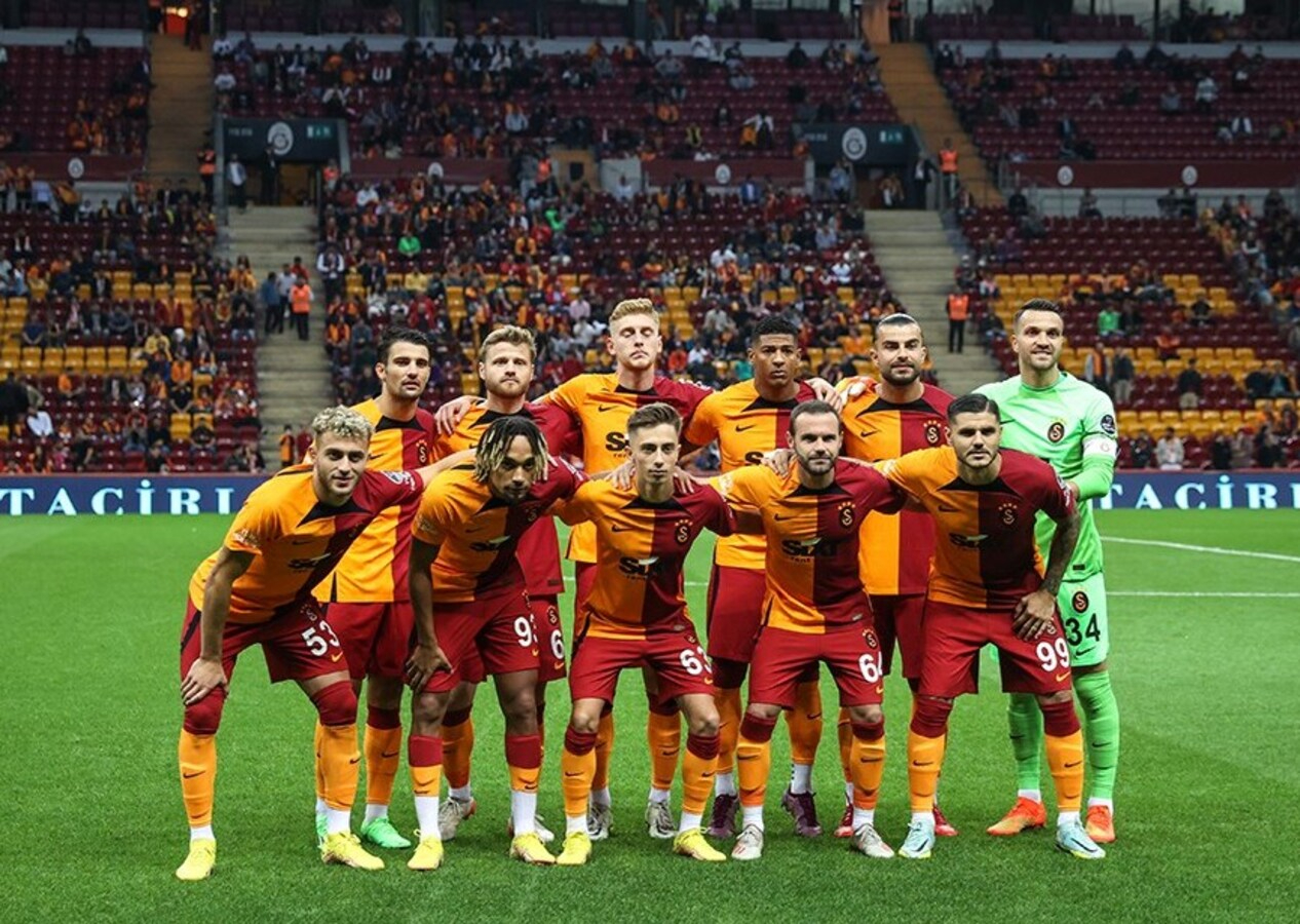 Galatasaraylı iki yıldız Altın Ayak oylamasında! Burak Yılmaz'a rakip oldular