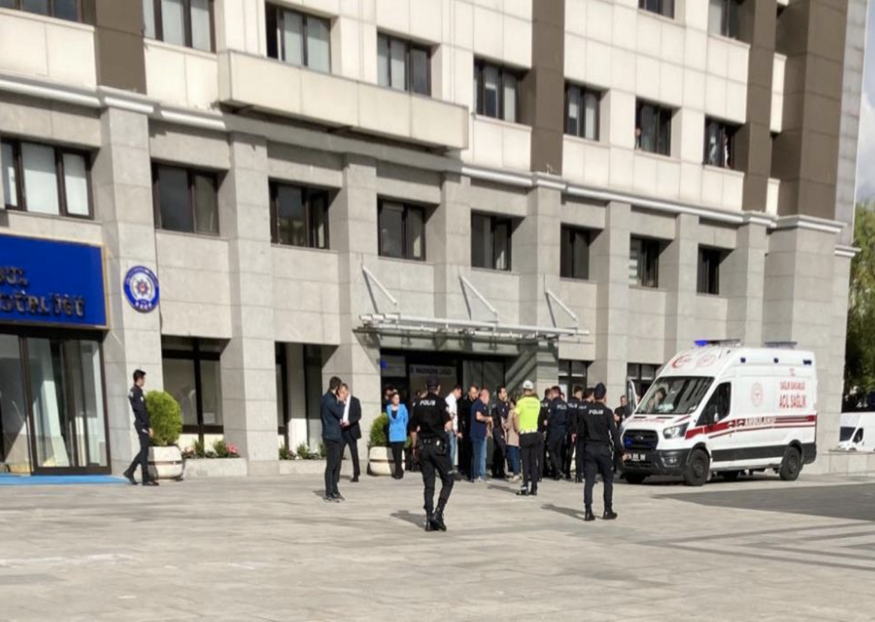 İstanbul’da görevli polis memuru intihar etti: Emniyetten açıklama geldi