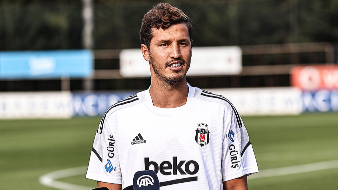 Beşiktaş'ta Salih Uçan şoku