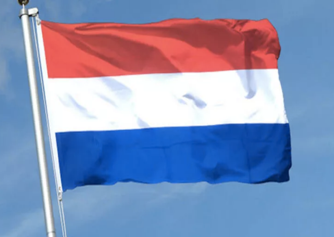 Hollanda'dan vatandaşlarına çağrı: İran'a gitmeyin