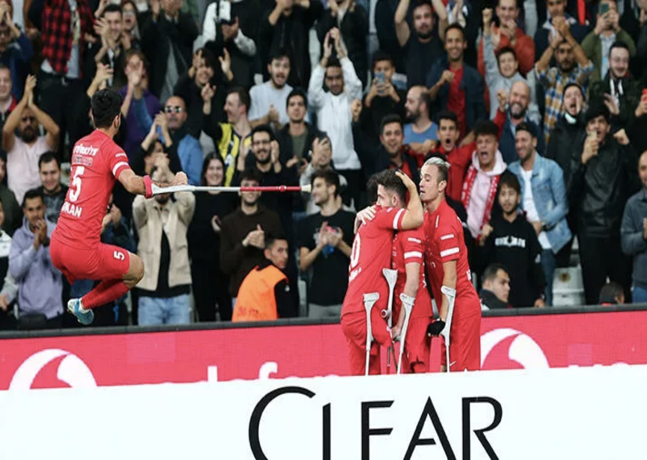 Ampute Futbol Milli Takımı, Dünya Kupası'nda finale yükseldi