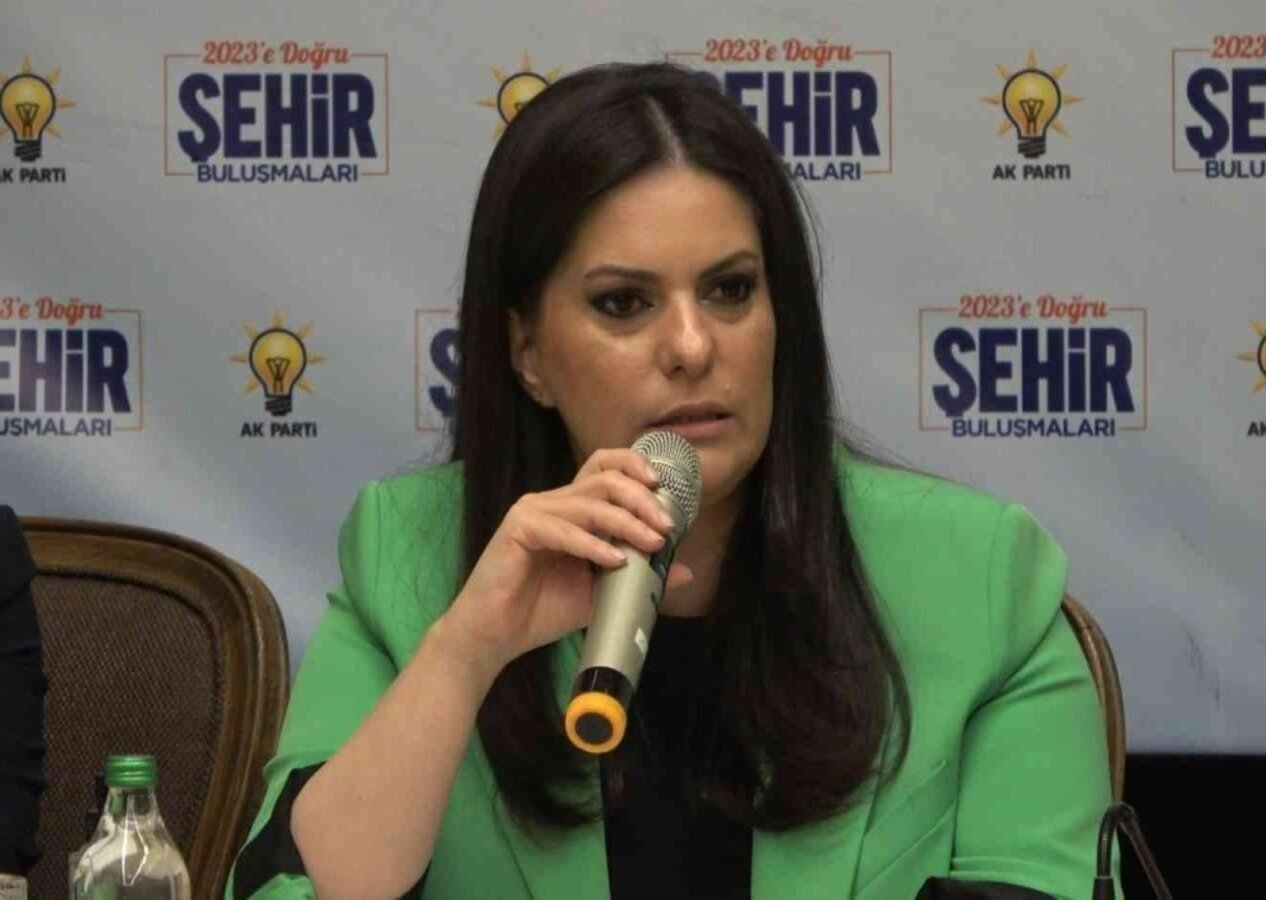 AK Parti Genel Başkan Yardımcısı Jülide Sarıeroğlu'ndan müjdeli haber: Asgari ücrette güçlü artış olacak