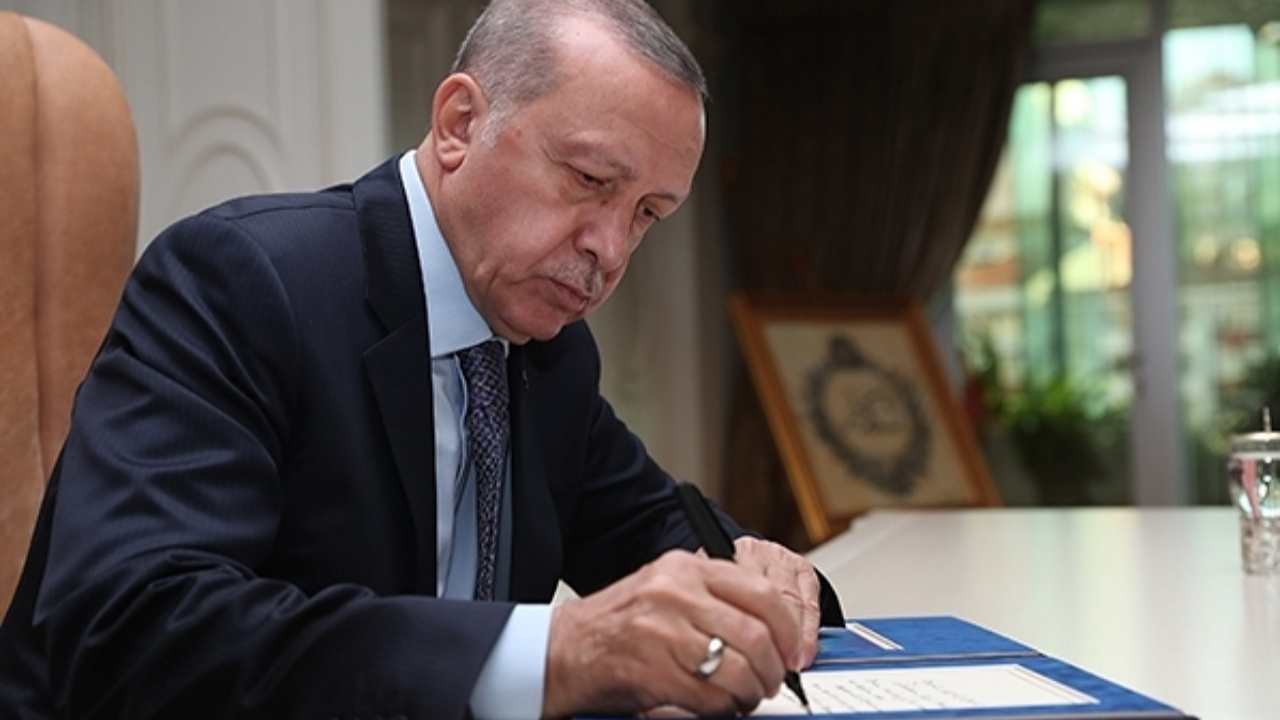 Cumhurbaşkanı Erdoğan imzaladı: Atama ve TBMM kararları Resmi Gazete'de yayımlandı!