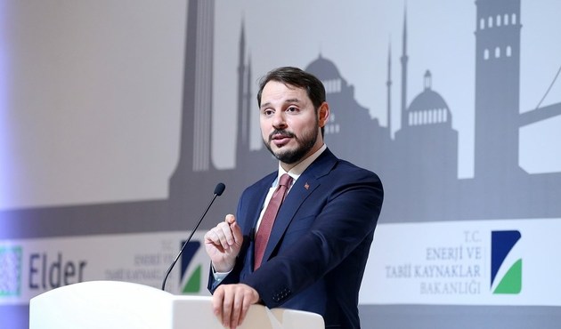 Bakan Albayrak AK Parti'lilere yapılan saldırılara sert tepki gösterdi...