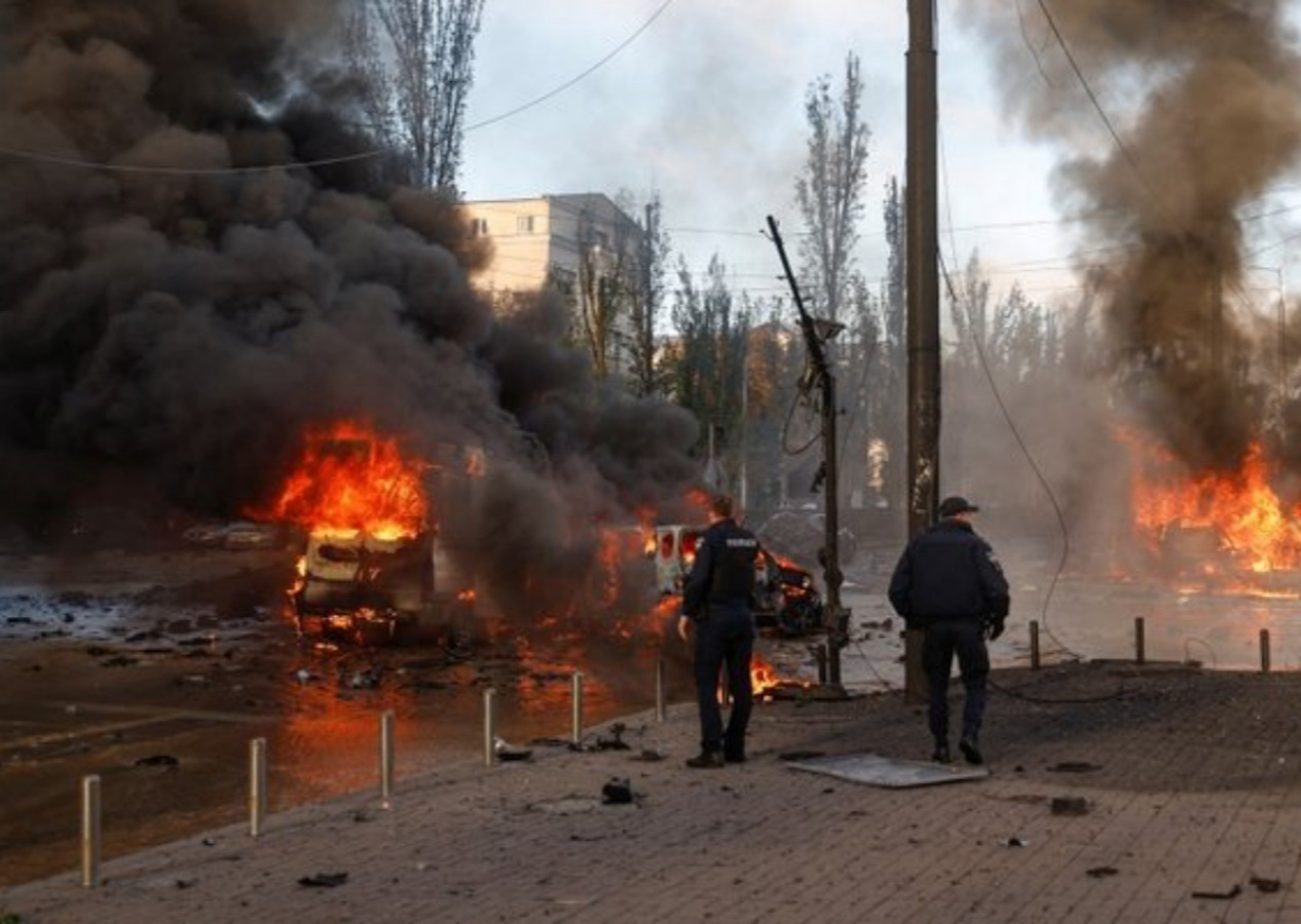 Rusya'dan misilleme: Ukrayna'ya füze yağmuru! Rusya 75 füze fırlattı, 41'i etkisiz hale getirildi!