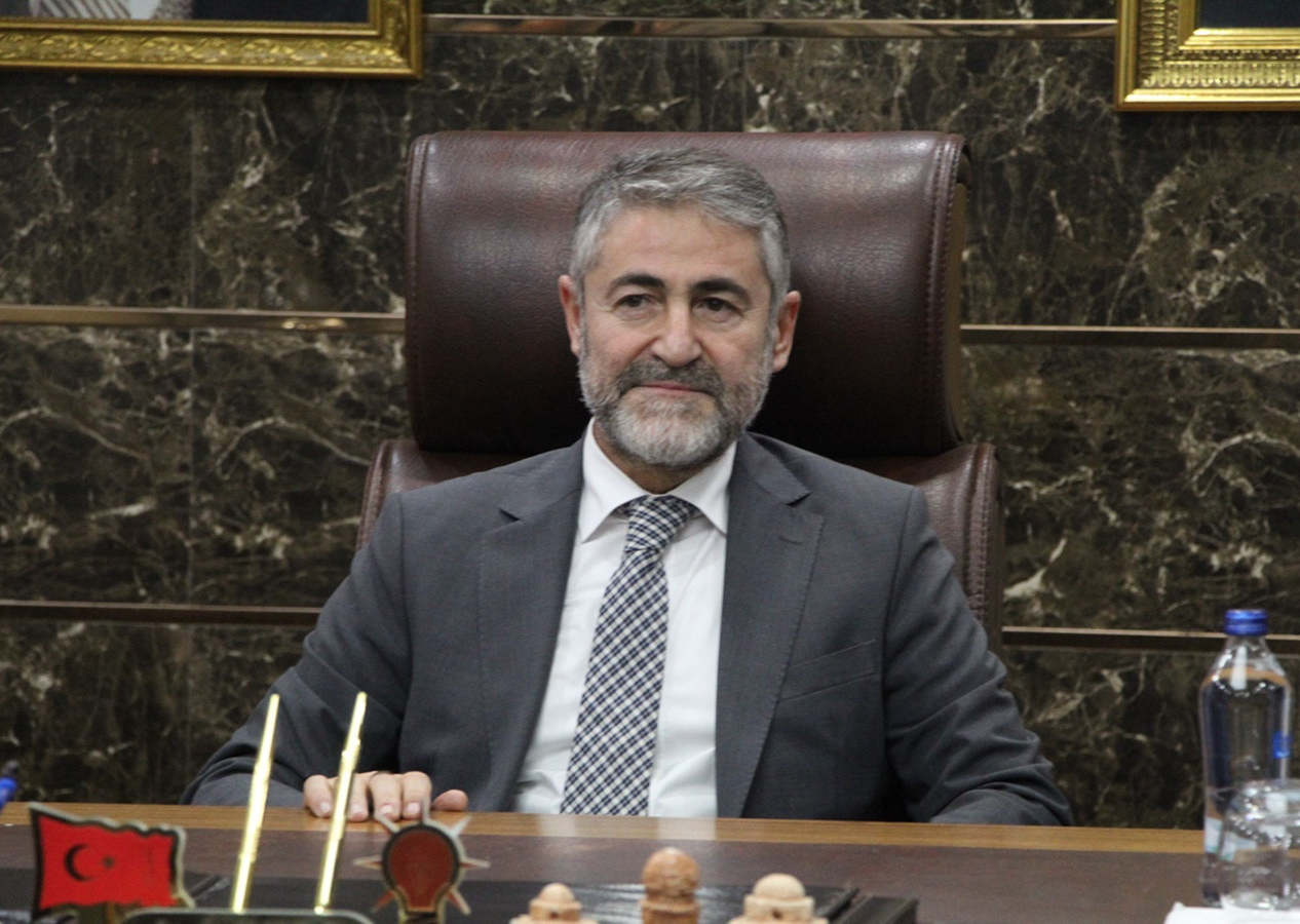 Bakan Nebati, esnafı rahatlatacak paket yolda dedi ve Cumhurbaşkanını işaret etti