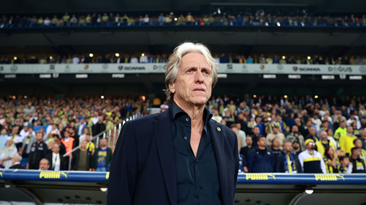 Jorge Jesus yönetimindeki Fenerbahçe, Kadıköy'de puan kaybetmiyor