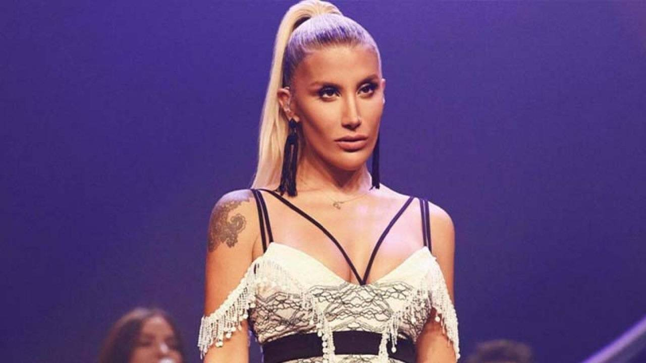 İrem Derici telefon kılıfı fiyatına isyan etti, vatandaştan tepki gecikmedi