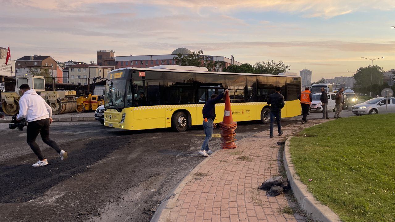 Yol çalışması yapan İBB ekiplerine silahlı saldırı