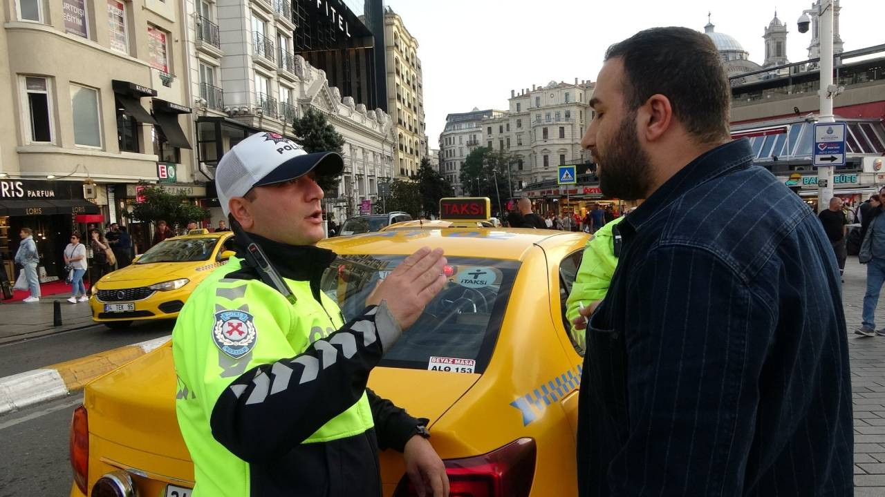 Polise hadsiz tepki!
