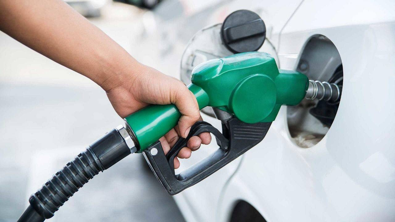Beklenen indirim geldi! İşte güncel motorin ve benzin fiyatları