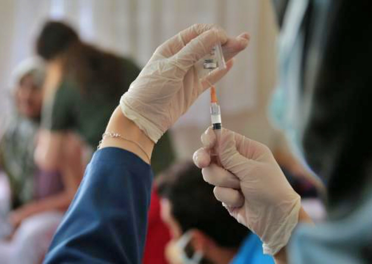 Pfizer yetkilisinden dünyayı ayağa kaldıracak bomba aşı itirafı! "Testlere tabi tutulmadan piyasaya sürüldü"