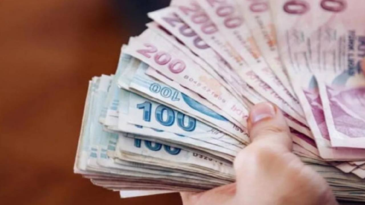 İş dünyasından asgari ücret açıklaması!