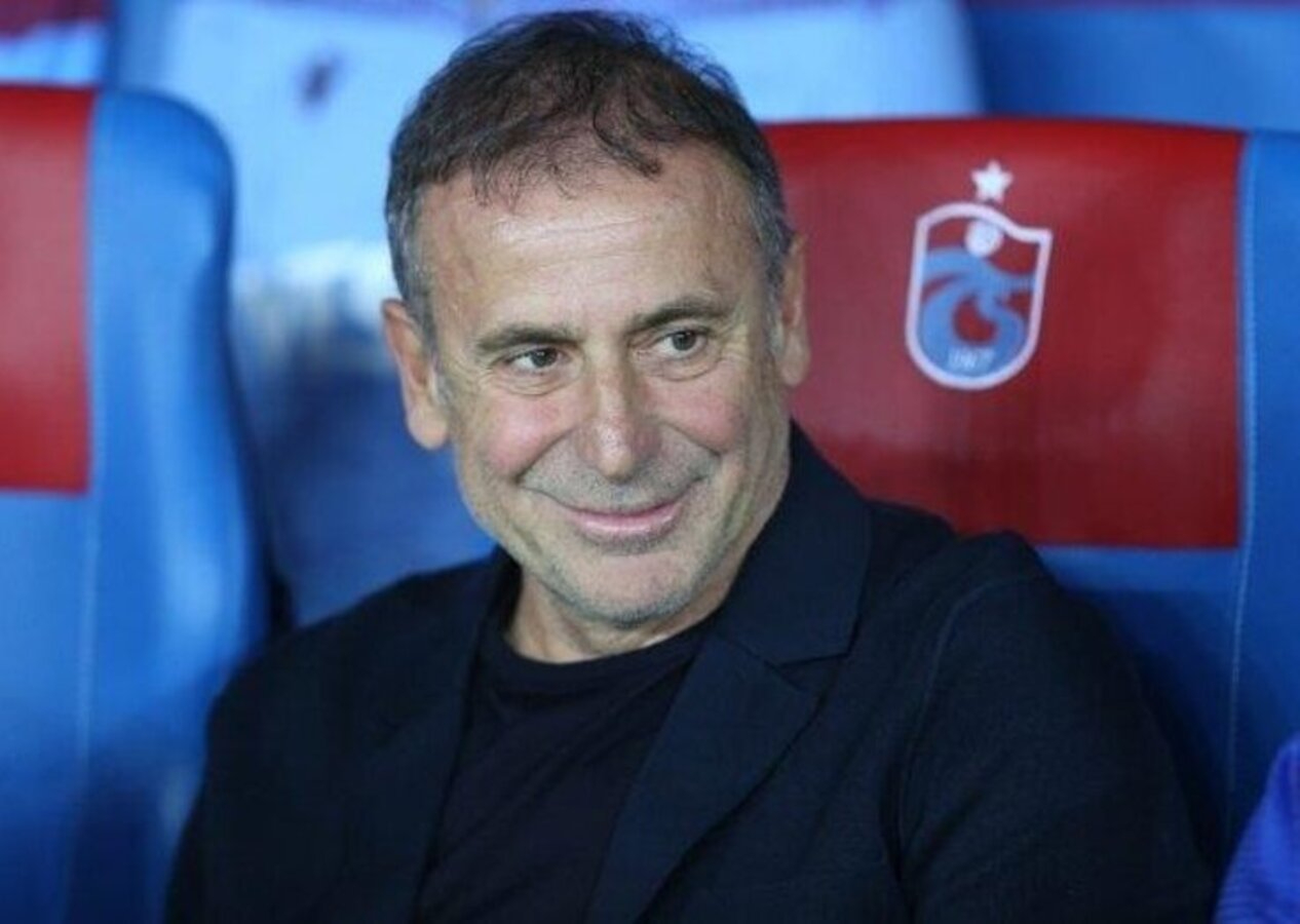 Abdullah Avcı'dan Trabzonspor - Monaco maçı öncesi paylaşım: Fırtına olup esmeye geldik