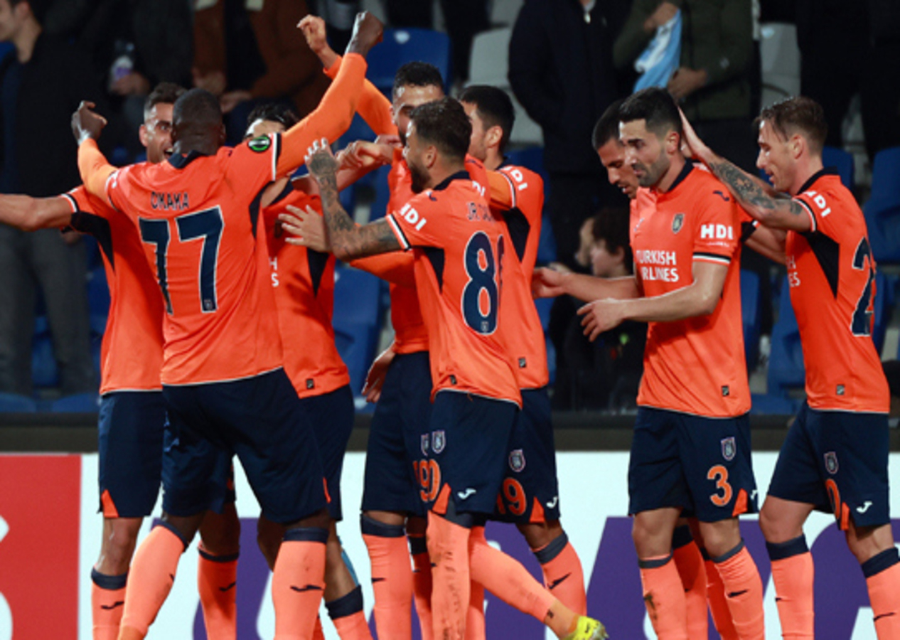 Başakşehir gol yemeden bir üst turda! Rigas FS'yi 3-0'la geçti...