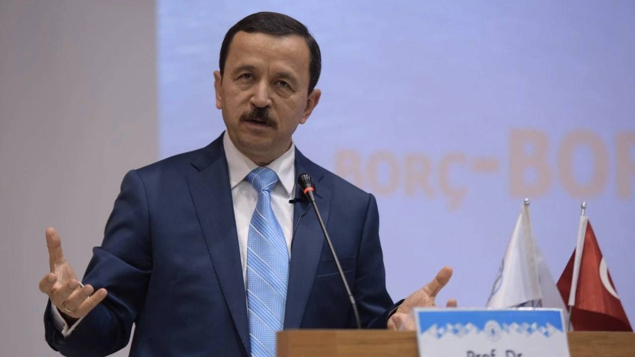 Karamollaoğlu’na yeni rakip! Adaylığını resmen açıkladı