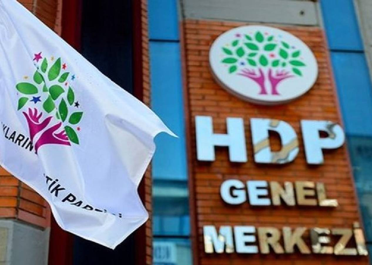 HDP açık açık söyledi: Bizimle görüşüyorlar!