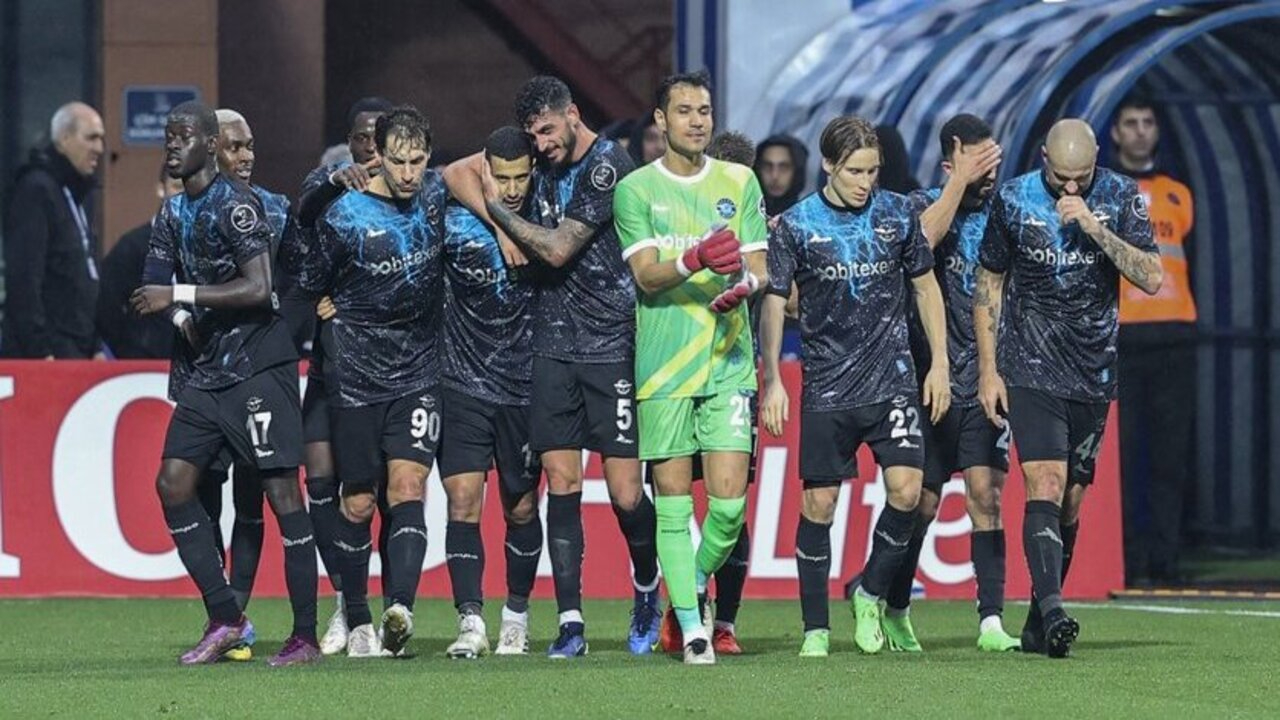 Adana Demirspor İstanbul'dan 3 puanla dönüyor! Kasımpaşa karşısında 4-1 skorla kazandı....