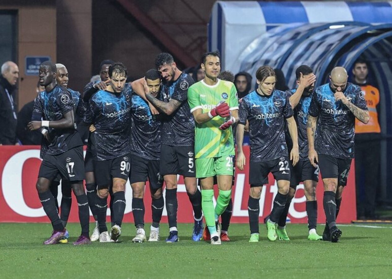 Adana Demirspor İstanbul'dan 3 puanla dönüyor! Kasımpaşa karşısında 4-1 skorla kazandı....