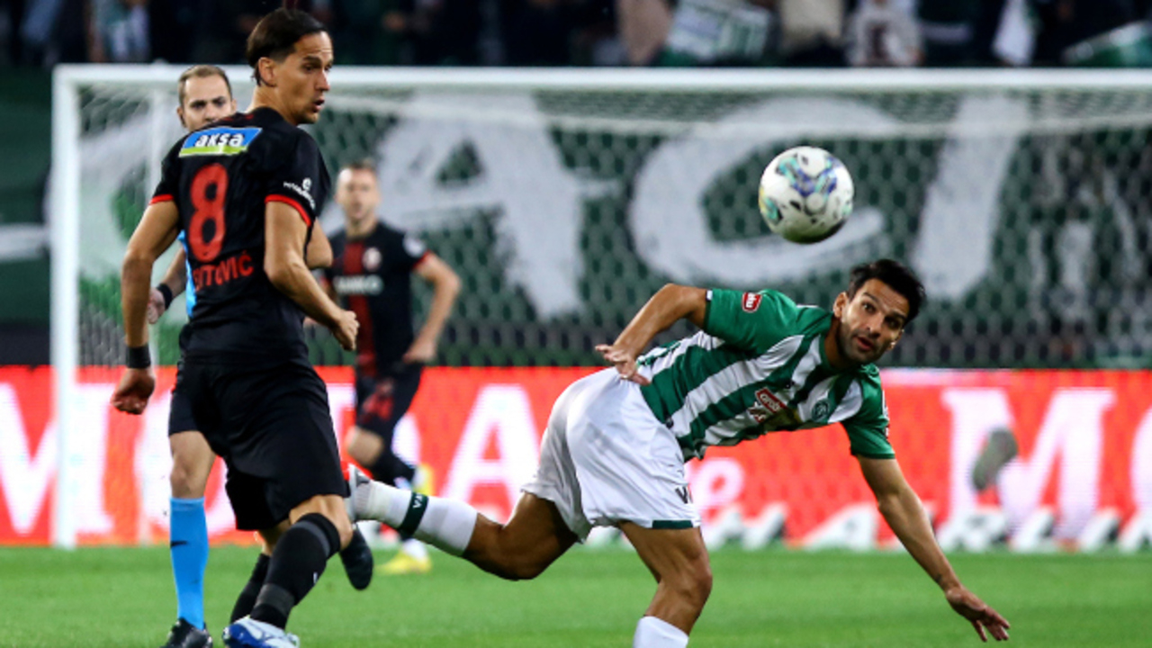 Konyaspor'a Gaziantep FK çelmesi! Zorlu mücadelede misafir ekip son anda güldü