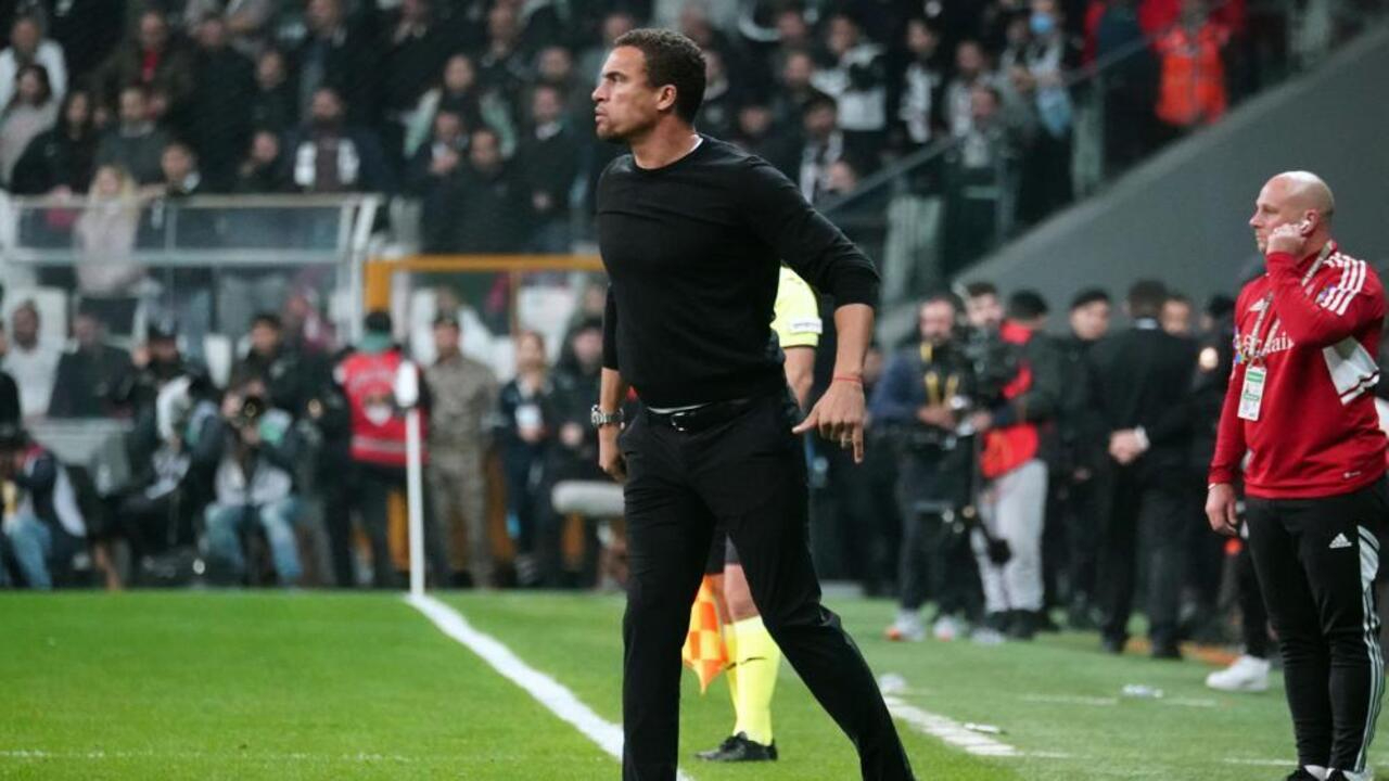 Beşiktaş taraftarından Valerien Ismael'e istifa, Sergen Yalçın'a görev çağrısı...