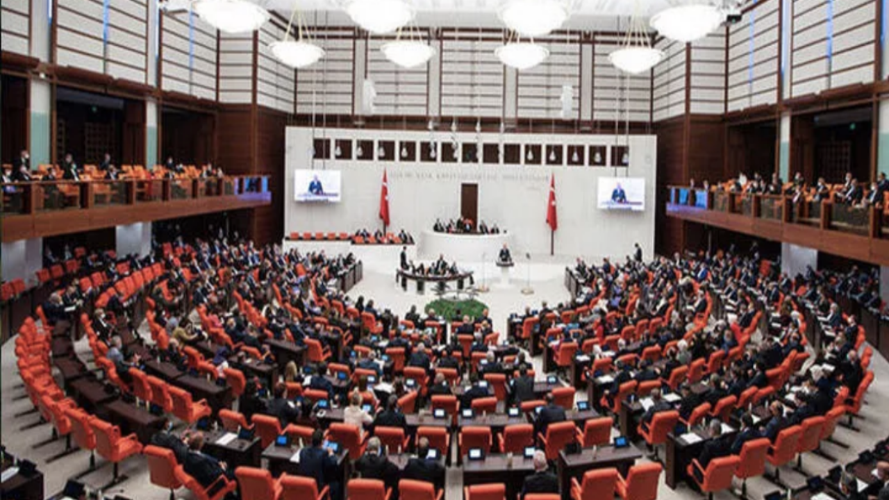 Torba Yasa kabul edildi: KYK kredi faizleri ve maske cezalarına af geldi!