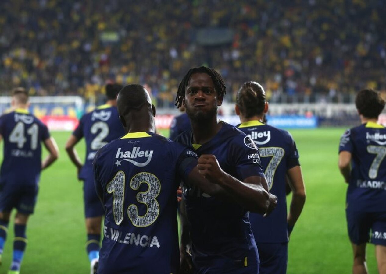Ankaragücü - Fenerbahçe maçında 3 gol var | Maçın geniş özeti ve golleri...