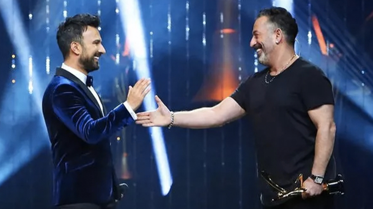 Cem Yılmaz'dan Tarkan'a 50. yaş kutlaması: "Birimize yük olmadın hep ferahlık mutluluk moral verdin"
