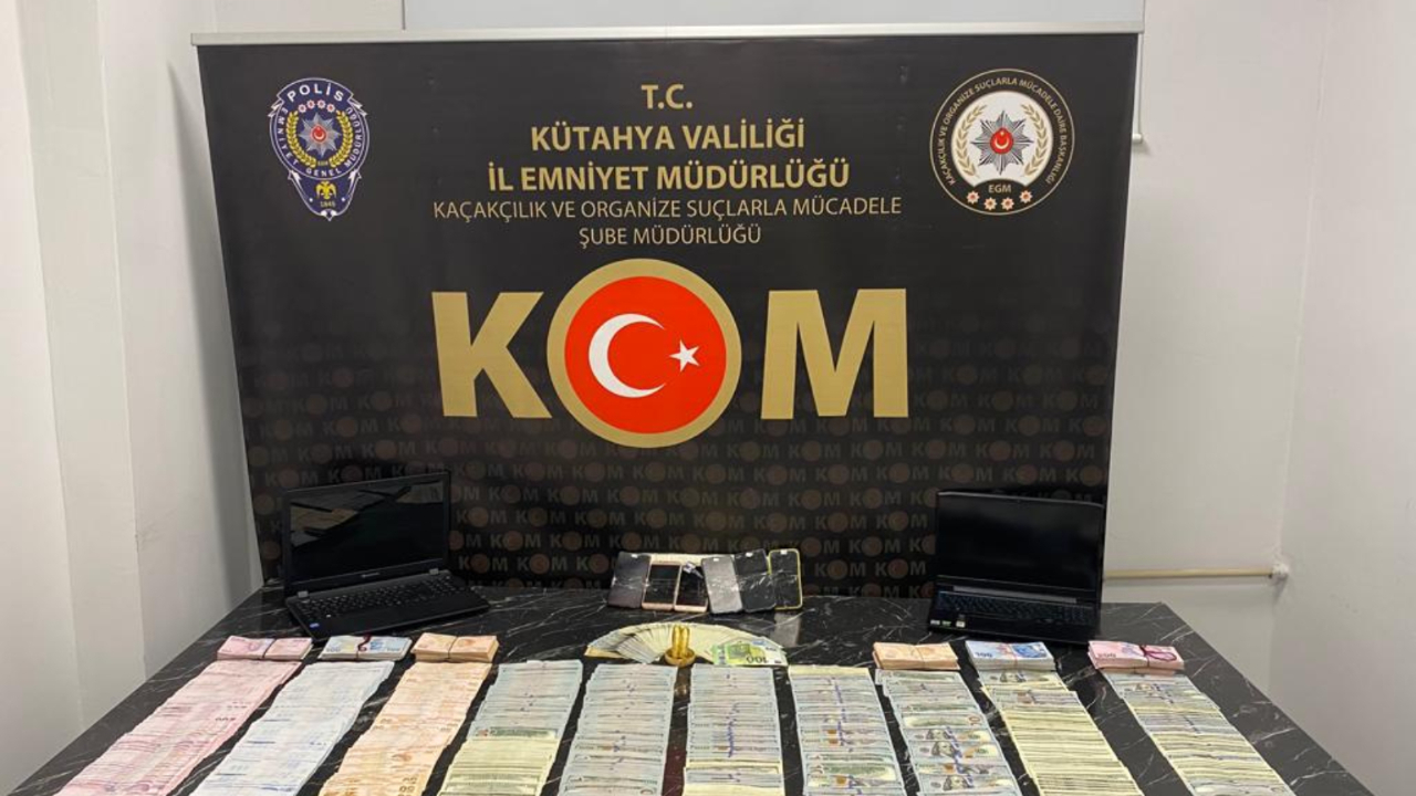 Kütahya merkezli 14 ilde FETÖ operasyonu: 61 gözaltı
